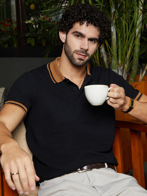 Campus Sutra Men Solid Polo Collar Cotton T-shirt