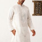 Jompers Floral Embroidered Mirror Work Mandarin Collar Cotton Silk Straight Republic Day Republic Day Kurta