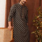 Jompers Men Geometric Embroidered Sequinned Kurta
