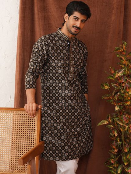 Jompers Men Geometric Embroidered Sequinned Kurta
