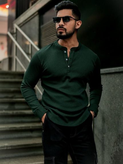 Starvy Men Henley Neck T-shirt
