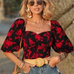 Stylecast X Slyck Floral Printed Sweetheart Neck Puff Sleeve Crop Top