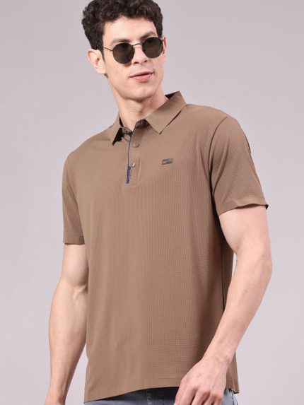V-Mart Men Polo Collar T-shirt